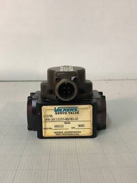 Sm4-20 Vickers 15 57-80/40-10 Hydraulic Servo Valve With Rebuild Kit. Usa