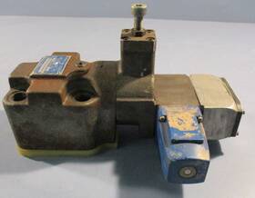 Tcg50-06-fv-w-b-11 Vickers Sperry Relief Valve 105-210kg/cm Squared