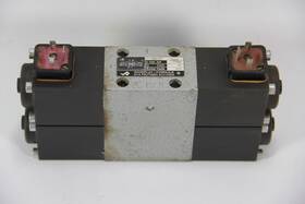 Am4306 Wandfluh-hydraulik Hydraulic Valve Solenoid 2900 Psi - Used