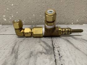 0391600 Watts 5300a Regulator 1/2 Inch Std Compact Bypass Relief Valve