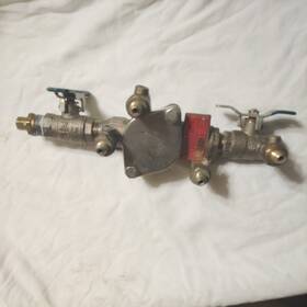 Lf009-qt-s Watts 1/2 Backflow Preventer Size Inch 175 Psi