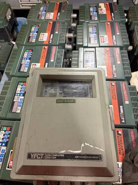 Yfct-1nn0-a1a Yokogawa A Cracked See Pics Flow Computing Totalizer Used