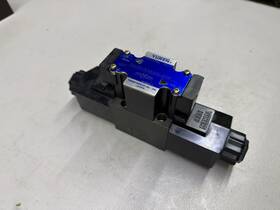 Dsg-01-3c40-d24-5018 Yuken Directional Valve