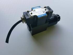 K-s-dsg-01-2b2-d24-40 Yuken Hydraulic B Solenoid Directional Control Valve