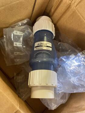 30-0041 Zoeller 1-1/2 Inch Clear Quiet Pvc Check Valve - N/a