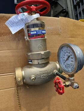 Zw5000ilgcc Zurn Zw5004ilg Adjustable Pressure Reducing Valve 2-1/2 Inline Body See Pic