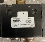Parker B5K2000XXC Valve. Fixed Price $245.00.