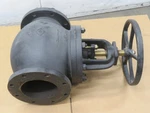 Stockham G-512 2-1/2" Flanged Globe Valve (class 125, Ibbm, Os&y). Fixed Price $200.00.