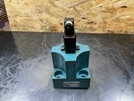 Bosch Rexroth 0810100011 Throttle Valve #02B74PR3*IAC. Fixed Price $395.00.