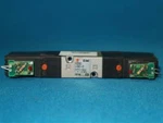 Smc VZ3240-5MZ-01 VZ32405MZ01 Solenoid Valve W/ Breakage As Is. Fixed Price $55.17.