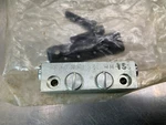 Lincoln P23L MM15S Hydraulic Manifold.. Fixed Price $18.00.