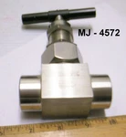 Whitey Co. - Stainless Steel Globe Valve P/n: 12NBSW8P (nos). Fixed Price $399.99.