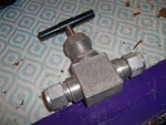 New No Box Swagelok Whitey Integral Bonnet Needle Valve S-18VS8 3/4" Npt (DR2G1). Fixed Price $20.00.