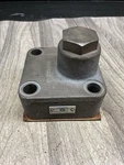 Vickers Check Valve 358458, C5G 825 #4005A129PR2. Fixed Price $695.00.