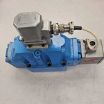Moog J664-107A Hydraulic Servo Proportional Control Valve. Fixed Price $1500.00.