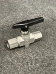 Parker 8F-B8LJ2-SSP Way Manual Ball Valve, Stainless Steel B-series 1/2". Fixed Price $69.99.