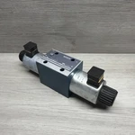 Bosch 0-810-001-700 081WV10P1N1091WS024/00D1 Hydraulic Valve, 24V Coil. Fixed Price $279.99.