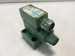 Vickers Valve DG4V-3-7A-M-W-B-40 Used #135643. Fixed Price $136.00.
