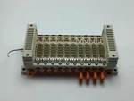 Smc VV5Q21-10 Manifold Valve Plug-in Station (excellent). Fixed Price $119.00.