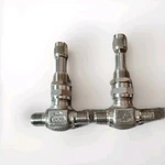 1315G4Y Hoke Milli-mite Stainless Steel Metering Valve 5000 Psi 1/4" Tube. Fixed Price $180.00.