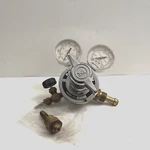Matheson Dual Stage Gas Pressure Regulator Valve 3000 Psi / 8H-590 (81 Series). Fixed Price $79.99.