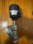 New Burkert 2000 A Ptfe Ss NPT3/2 Pmed 232PSI Pilot 27- 145PSI 00463633. Fixed Price $300.00.