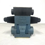 Dynex Directional Control Valve Part # 6553-D03-115 / DF-10. Fixed Price $633.50.