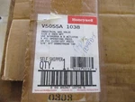 Nib Honeywell Industrial Gas Valve Size 2" Npt V5055A 1038. Fixed Price $499.00.