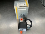 Parker 71315SN2GN00N0C111P3 Fluid Control Division Solenoid Valve. Fixed Price $75.00.