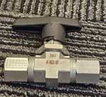 Parker 4F-B6LJ2-SSP: 1/4" Fnpt Quarter Turn Stainless Steel Ball Valve. Fixed Price $103.27.