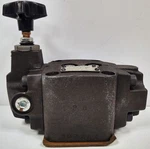 Vickers XG-06-1F-30 Pressure Reducing Valve. Fixed Price $643.03.