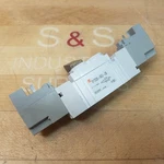 Smc SY7220-5DZ-C8 Pneumatic Air Control Valve 24 Vdc Coil 0.1-0.7 Mpa. Used. Fixed Price $12.91.