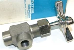 Deltrol Pneu-trol 1/4" 10000 Psi Angle Needle Valves S202SS3 S-202-SS3 New. Fixed Price $98.00.