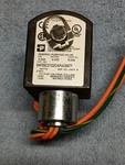 Parker 04F25C2122CAF4C0577 Solenoid Valve (new Box). Fixed Price $75.00.