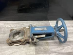 Dezurik 9258997 3" Knife Gate Valve 304 Ss Rising Stem Fig. 824 #11B25PR3*SI. Fixed Price $150.00.