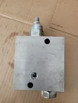 Sun Hydraulics B2J2CG2-A2 Manifold/ppfban Reducing Valve/ Cxedxcn Check. Fixed Price $100.00.