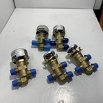 (lot Of 5) Honeywell VP526A Pneumatic 3 Way Mixing Valves 1/2" N.o.. Fixed Price $375.00.