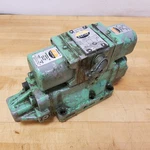 Racine Odz BNHS106S 20, 3 Way Hydraulic Valve. - Used. Fixed Price $132.99.