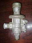 Apc Automatic 1/2" Vacuum Suction Pressure Regulating Valve 0-40 Lb 235S. Fixed Price $19.99.