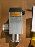 Mbraun Vat 26432-KA41-AEP1/2458 A-557019 Vacuum Angle Valve Helium Test Leak. Fixed Price $219.12.