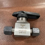 Parker 4Z-MB6LPFA-SSP / 4ZMB6LPFASSP Stainless Steel Ball Valve 300 Psig. Fixed Price $79.99.