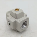 Smc Y24-N01-A Cross Spacer For AC20-A Series Frl 1/8" Npt Port Used. Fixed Price $20.00.