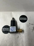 R-900-90M Airtrol Sub-miniature Precision Regulator. Fixed Price $40.00.