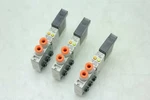 Smc VQ1270N-5L0B-N3 Double Acting Position Pneumatic Solenoid Valves. Fixed Price $46.09.