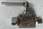 Autoclave Parker 2B6S10P8 Two Way 1/2" 316SS Ball Valve 10,000 Psi. Fixed Price $75.00.