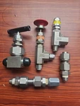 Swagelok Valve And Fitting Lot Of 5 Pneumatic Industrial. Fixed Price $100.00.