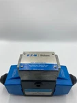 Vickers Directional Control Valve 02-119752 DG4S4W 016C B 60, Genuine, New. Fixed Price $615.00.
