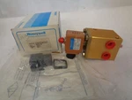 New Honeywell/skinner U341B3403U Solenoid Valve 120 Coil. Fixed Price $85.50.