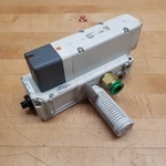 Smc VQC5101-51 Solenoid Valve 0.2-1.0 Mpa With VQ5000-PW-DAK00315 Manifold. Fixed Price $28.87.