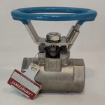 Jamesbury 9FAC3673XTB48 Manual Ball Valve Xtreme Seats 1" 2000CWP CF8M. Fixed Price $109.96.